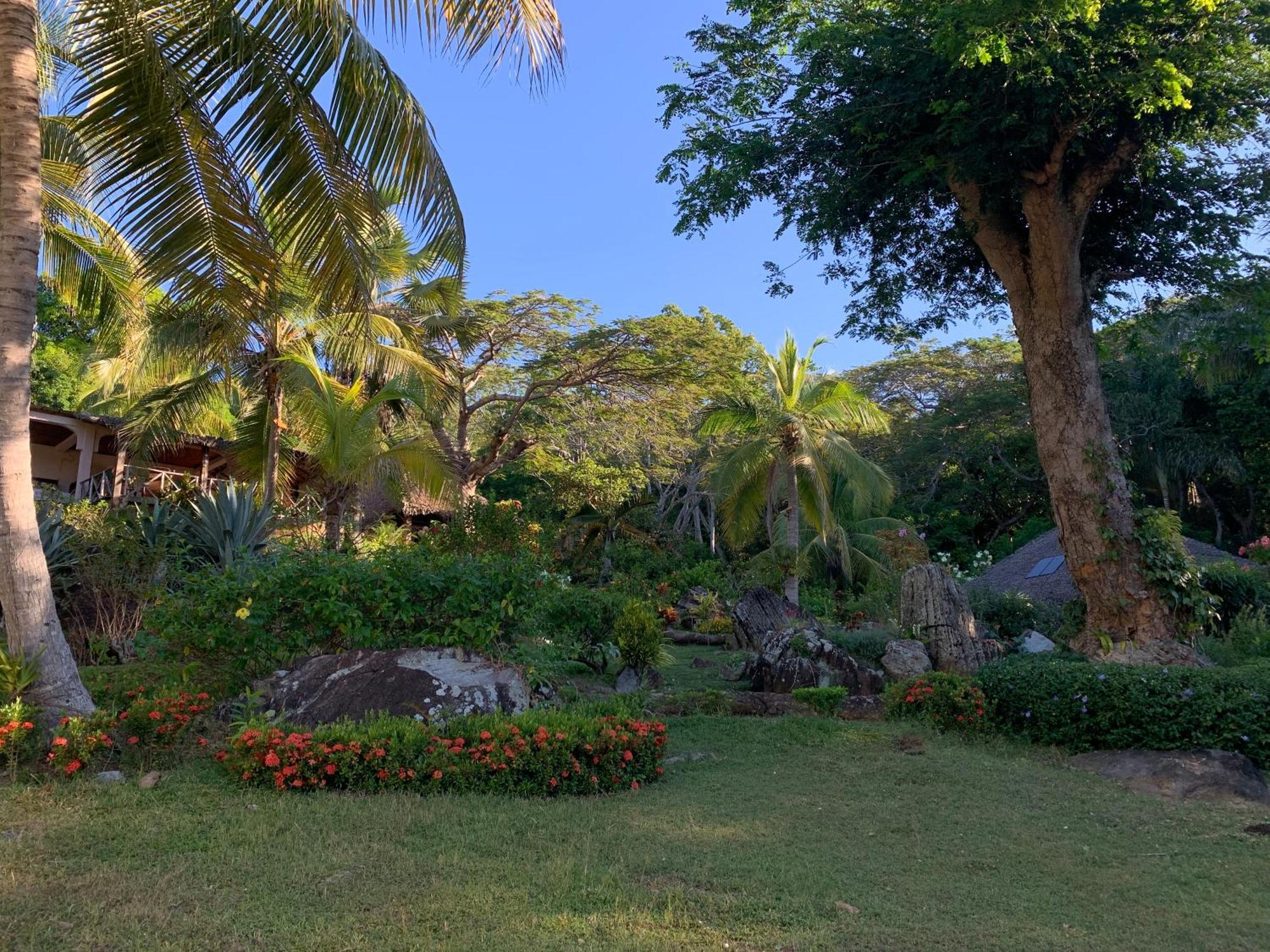 Andimaka Les Jardins D'Ankify B&B 외부 사진